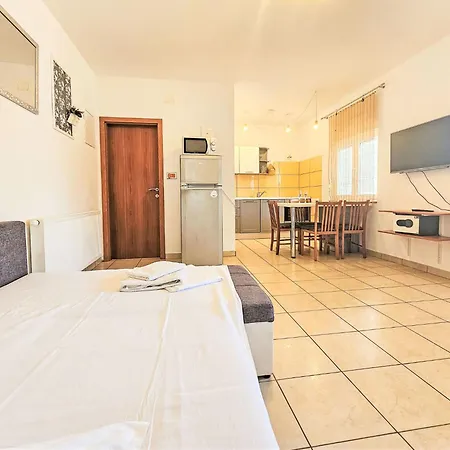 Holiday home Joy On Countryside By Interhome Sibenik