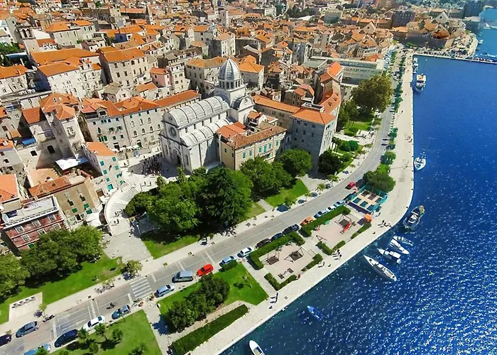 Joy On Countryside By Interhome