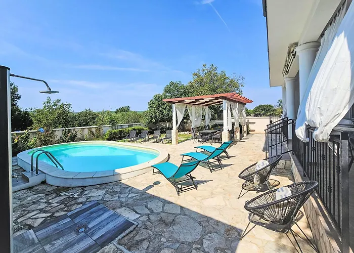 Joy On Countryside By Interhome